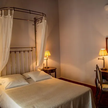 Boutique Dos Orillas 2* تروخيو