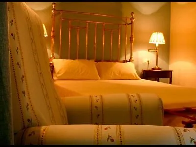 Boutique Dos Orillas 2* טרוחיו